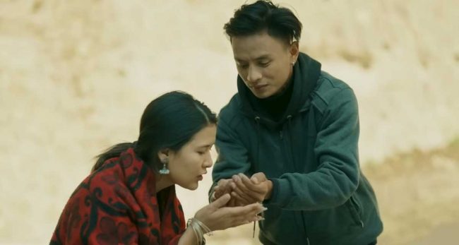 ‘चाहिँदैन भो पैसाको थुप्रो नी’ म्युजिक भिडियो सार्वजनिक