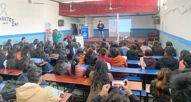 युवाहरू आर्थिक रुपमा आत्मनिर्भर हुन आवश्यक : सन्जोग कोइराला