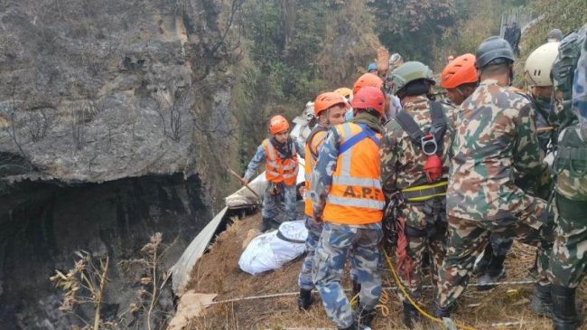 पोखरा विमान दुर्घटना : अहिलेसम्म ३७ जनाको शव पहिचान