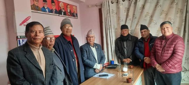 एकीकृत समाजवादीमा आउन वामदेव गौतमलाई माधव नेपालको प्रस्ताव