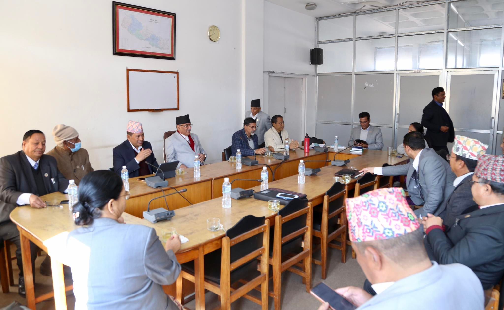 सरकारलाई विश्वासको मत दिन माओवादी केन्द्रको आग्रह