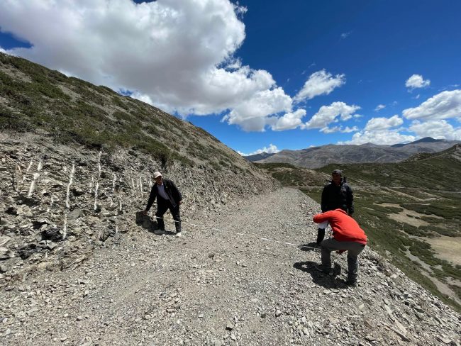 पहिलो पटक सडकको अवस्था बुझ्न सडक डिभिजनको टोली पुग्यो उपल्लो डोल्पा