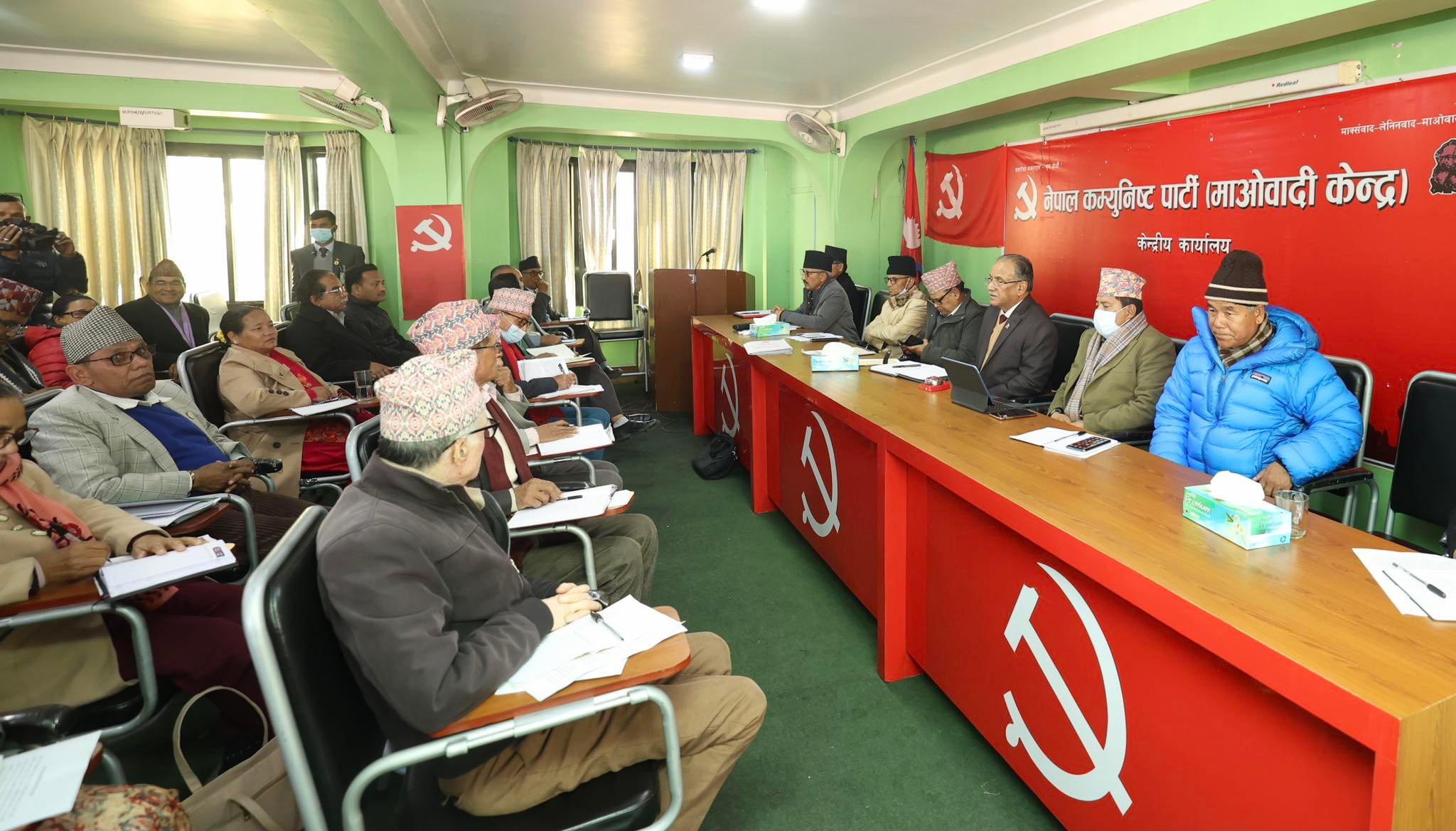 माओवादी केन्द्रको स्थायी समितिको बैठक सुरु