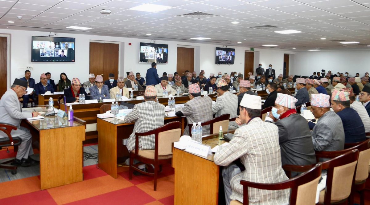 मन्त्रालयका कामबारे प्रधानमन्त्रीलाई सचिवहरूको रिपोर्टिङ