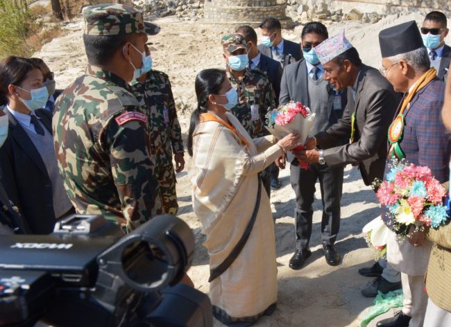 राष्ट्रपति भण्डारी काभ्रेमा (तस्बिरहरु)