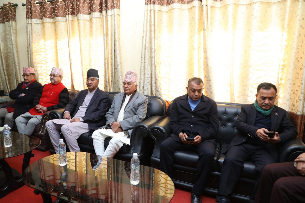 जिल्लिएको कांग्रेसको अन्तिम प्रयास- ‘ताक परे तिवारी नत्र गोतामे’