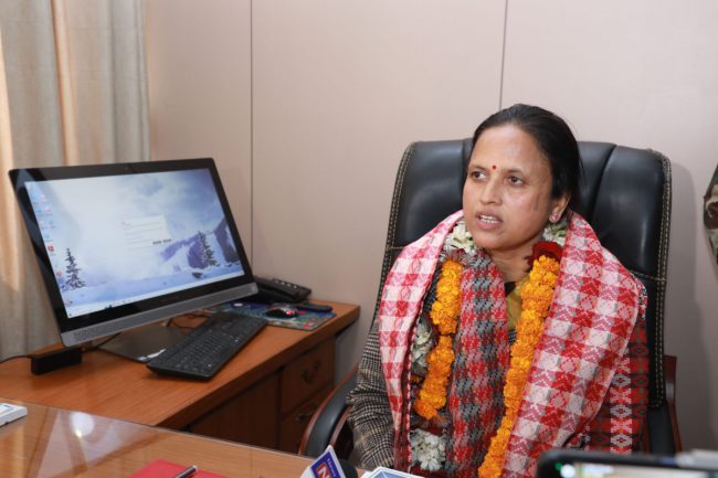 स्थापित महिला नेत्री शर्मालाई सञ्चार मन्त्रालयको नेतृत्व