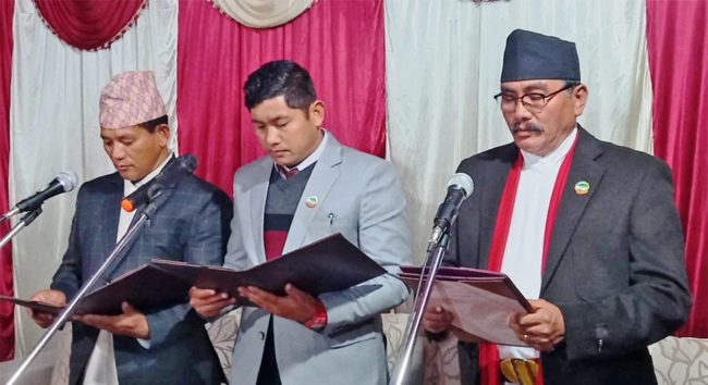 भागवण्डा टुंग्याएर गण्डकीमा थप तीन मन्त्रीले लिए सपथ