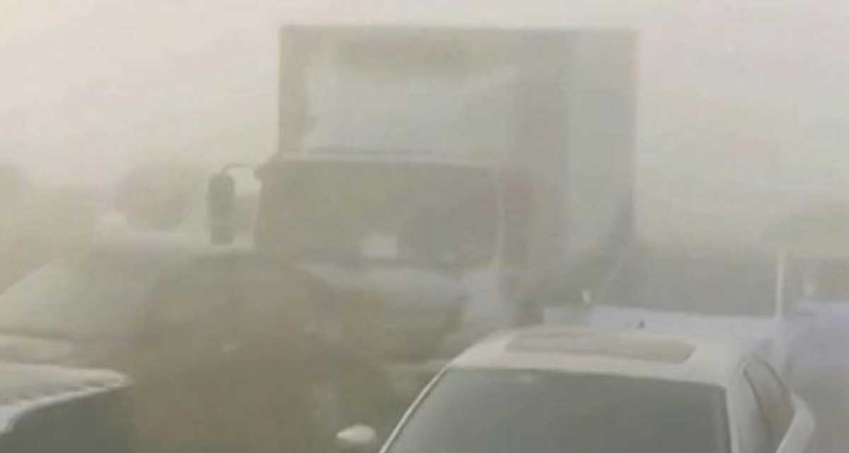 हुस्सुका कारण चीनमा सवारी दुर्घटना, १७ जनाको मृत्यु