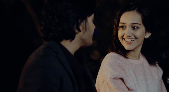 चर्चित गीत ‘फुलै फुल दिन्छौ कि’ फिमेल भर्सनमा