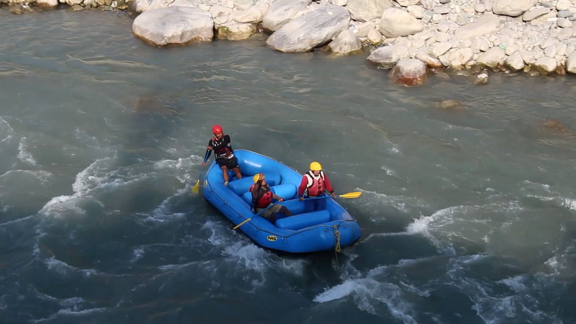 कालीगण्डकीमा व्यवसायिक जलयात्रा शुरु {भिडियोसहित}