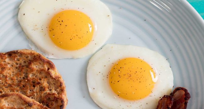 यी ५ समस्यामा भुलेर पनि नखानुहोस् अण्डा, बिग्रन्छ स्वास्थ्य