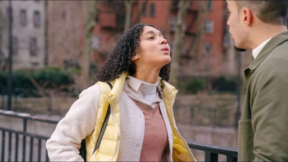 बिहे गर्ने बाचा गरेर ३ करोड लिएपछि युवतीले तोडिन् इन्गेजमेन्ट !