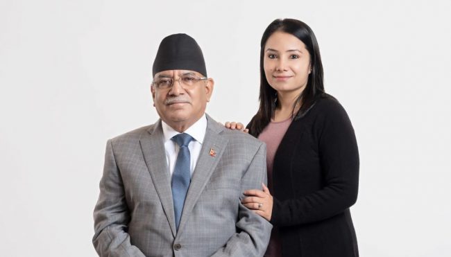 प्रधानमन्त्री प्रचण्डले गरे सचिवालयमा कर्मचारी नियुक्त