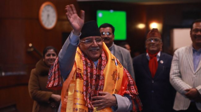 प्रधानमन्त्री प्रचण्डका तीस दिन : अभूतपूर्व विश्वासको मत, सिंहदरबारबाट कामकाज