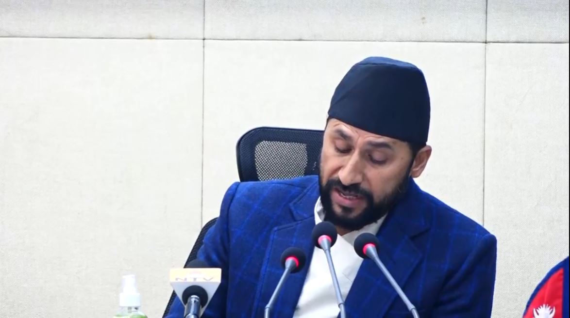 फरार सांसद लक्ष्मी महतोलाई पक्राउ गर्न गृहमन्त्री लामिछानेको निर्देशन