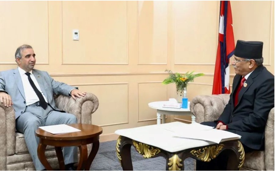 प्रधानमन्त्री प्रचण्डसँग युएई र कतारका राजदूतको छुट्टाछुट्टै भेटवार्ता