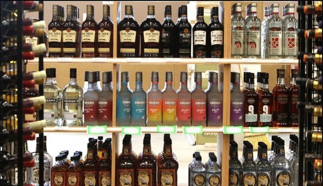अन्तःशुल्क नतिरेका विदेशी मदिरा र सुर्तीजन्य पदार्थ बजारमा छ्यापछ्याप्ती