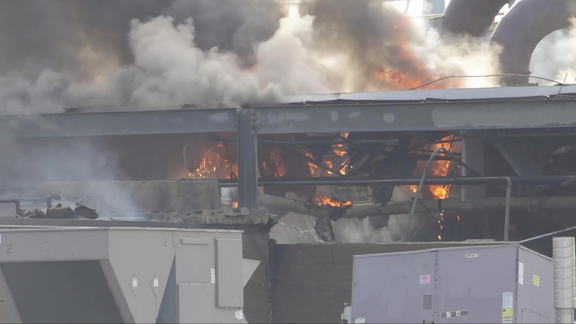 अमेरिकाको धातु उत्पादन कारखानामा विस्फोट