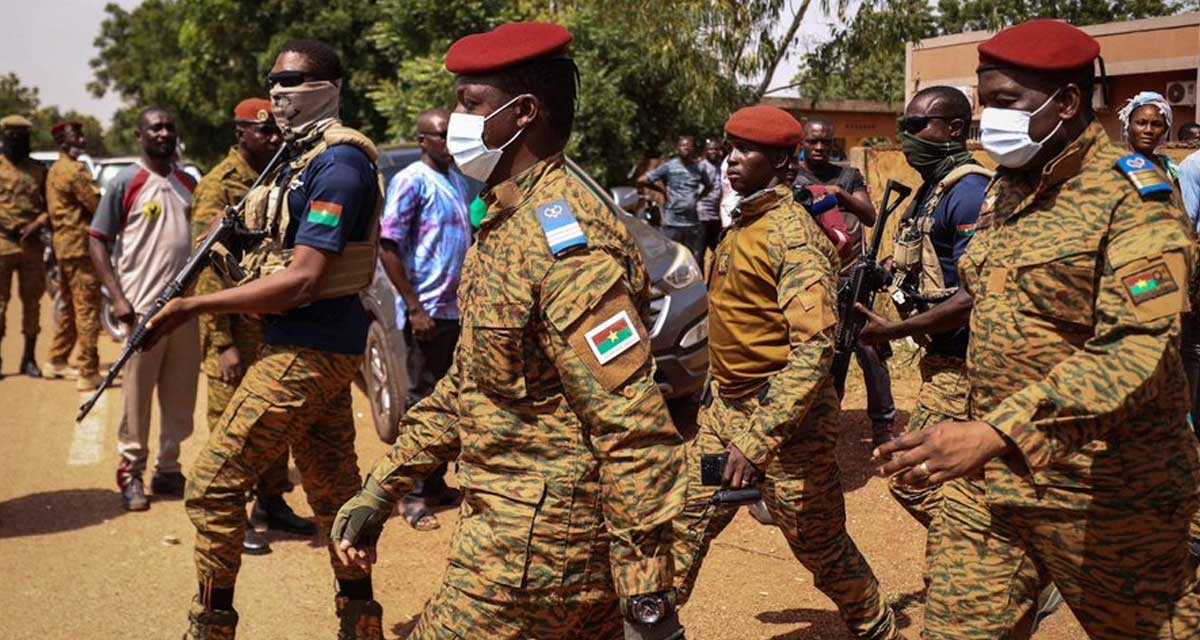 पाँच हजार सैनिक भर्ती गर्दै बुर्किनाफासो