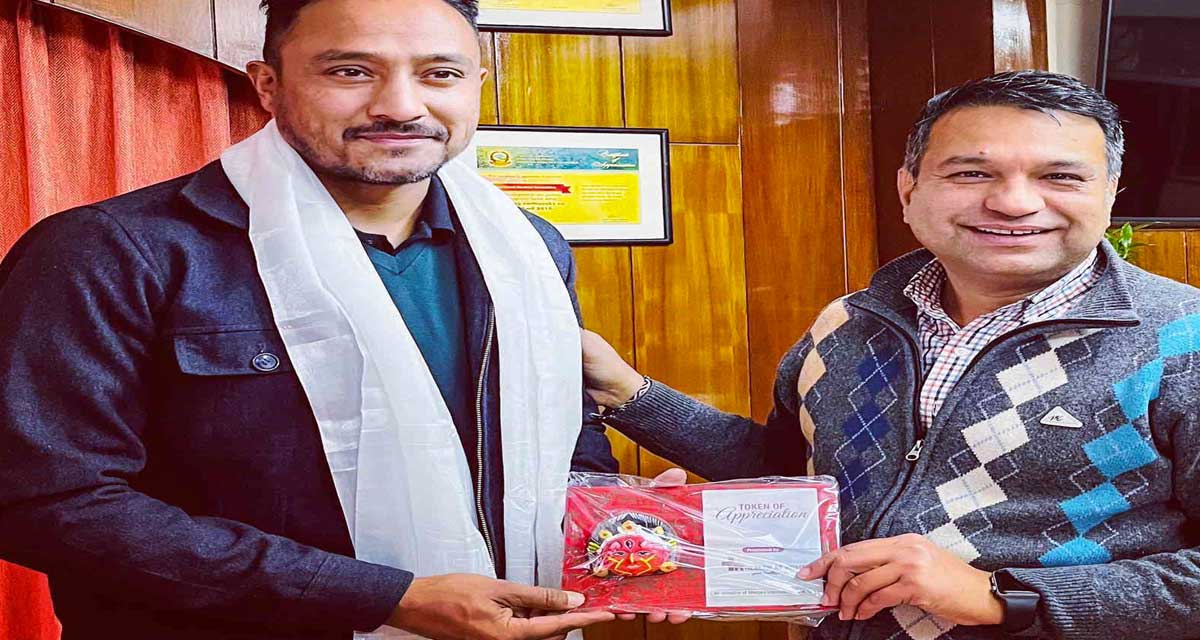 पूर्व कप्तान पारस खड्का हेल्थ एट होमको सद्भावना दुतको रूपमा आबद्ध