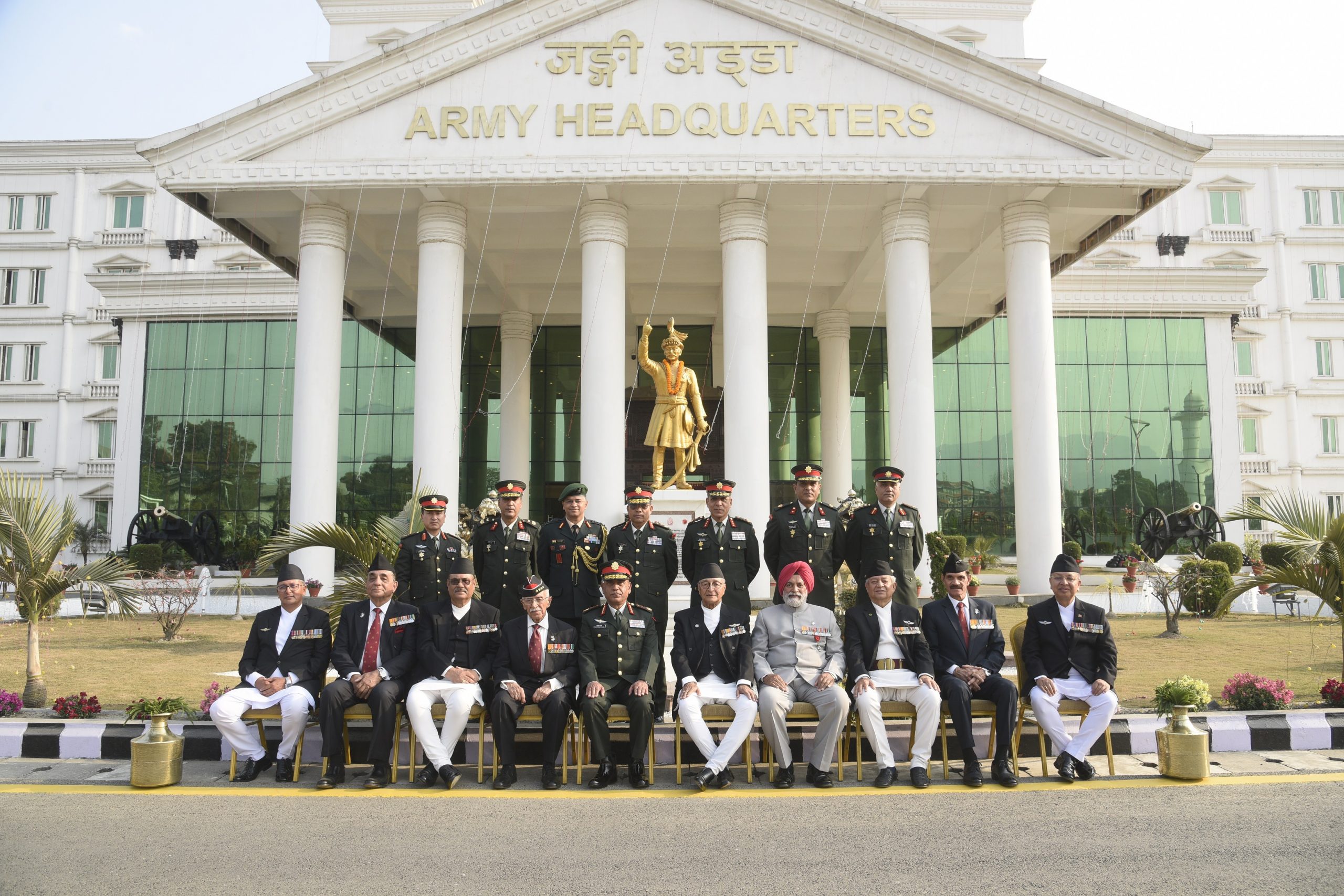 प्रधानसेनापतिसँग भारतीय सेनाका पूर्वप्रमुखको भेटवार्ता