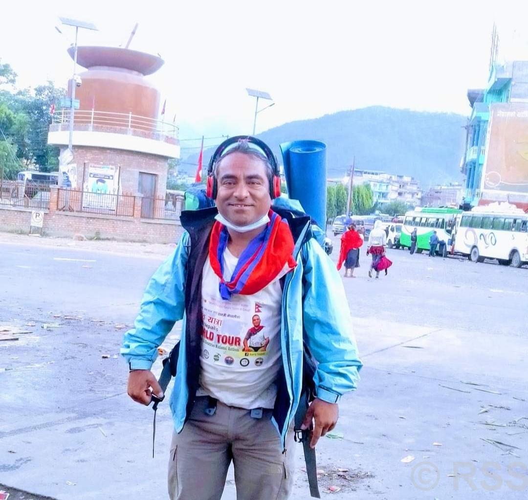 एक सय ५० भन्दा बढी देशका राष्ट्रगान गाउने विश्व यात्री रामजी नेपाली
