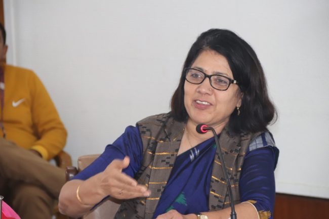 परराष्ट्रमन्त्री डा पौड्यालद्वारा प्रभावकारी सेवा प्रवाह गर्न राजदूतहरुलाई निर्देशन