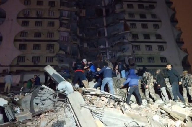 टर्कीमा ७.८ म्याग्निच्युडको शक्तिशाली भूकम्प, ५० भन्दा धेरैको मृत्यु भएको पुष्टी