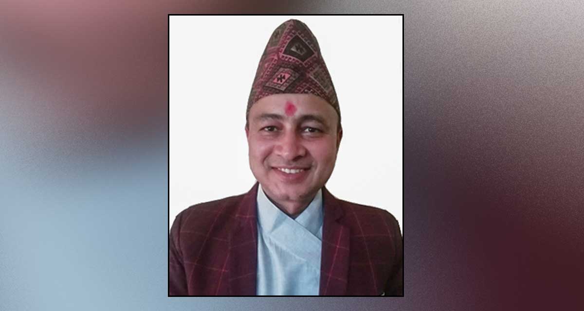 बागमती प्रदेश नीति तथा योजना आयोगका उपाध्यक्ष होमनाथ चालिसेले राजीनामा दिँदै!