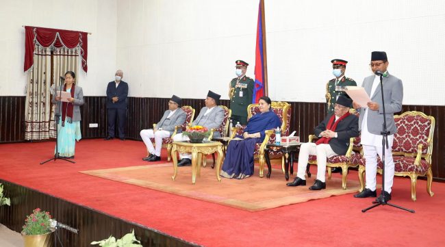 राष्ट्रियसभा उपाध्यक्ष उर्मिला अर्यालले लिइन् शपथ