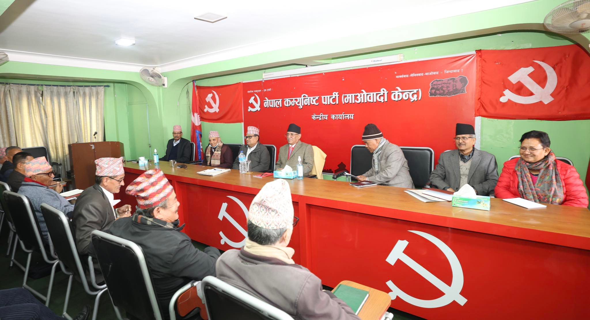 माओवादी केन्द्रको स्थायी समिति बैठक जारी
