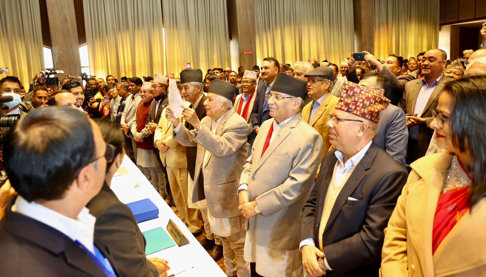 उम्मेदवारी दर्तापछि पौडेलले भने- सर्वसम्मत हुने इच्छा छ