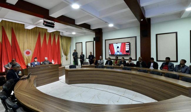 एमालेले सुरु गर्‍यो २ महिने अभियान ‘मिसन ग्रासरुट’, ओलीले भने- अबको मिसन ५१ प्रतिशत भोट