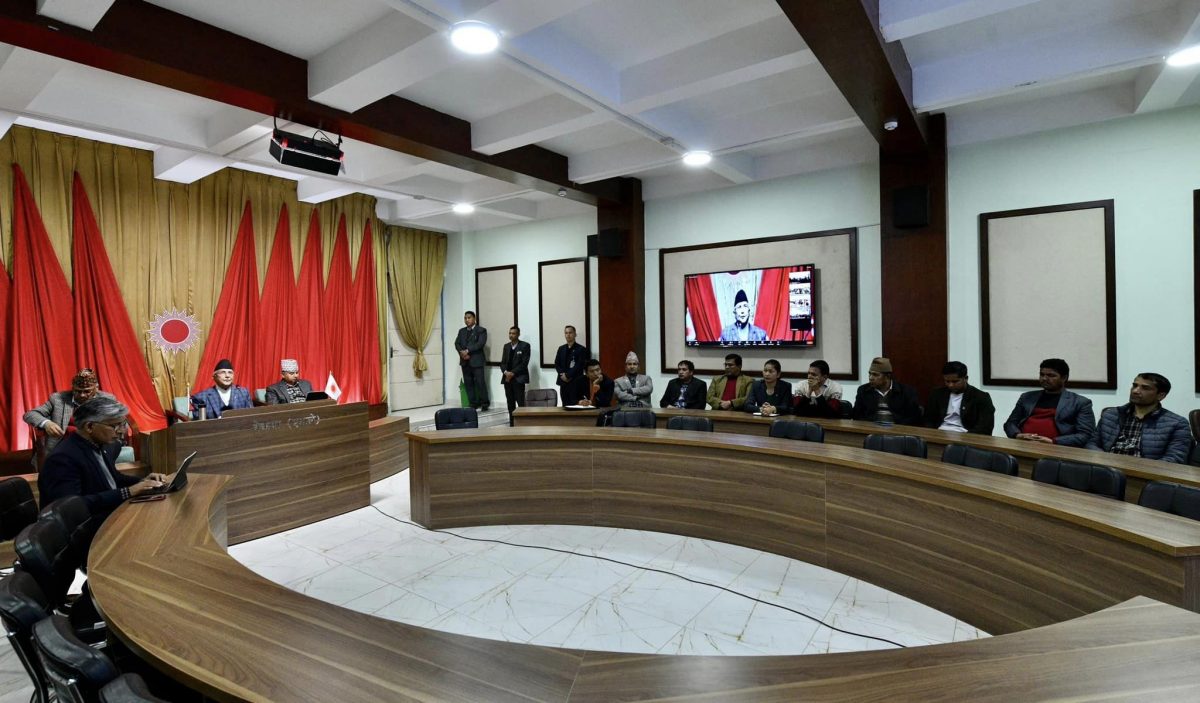 एमालेले सुरु गर्‍यो २ महिने अभियान ‘मिसन ग्रासरुट’, ओलीले भने- अबको मिसन ५१ प्रतिशत भोट