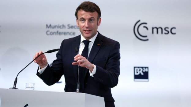 फ्रान्सेली राष्ट्रपतिको चेतावनी : रुसलाई हराउनुहोस् तर ‘पूर्ण रूपमा नष्ट’ नगर्नुहोस्…