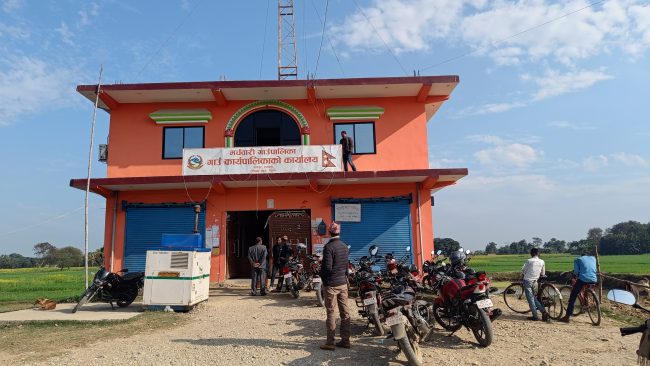 बालविवाह रोक्न मर्चवारीमा बिमा कार्यक्रम