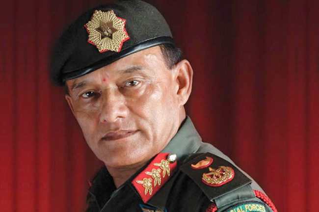 पूर्वसेनापति रुकमाङ्गद कटवाल सैनिक अस्पतालकाे आइसियुमा