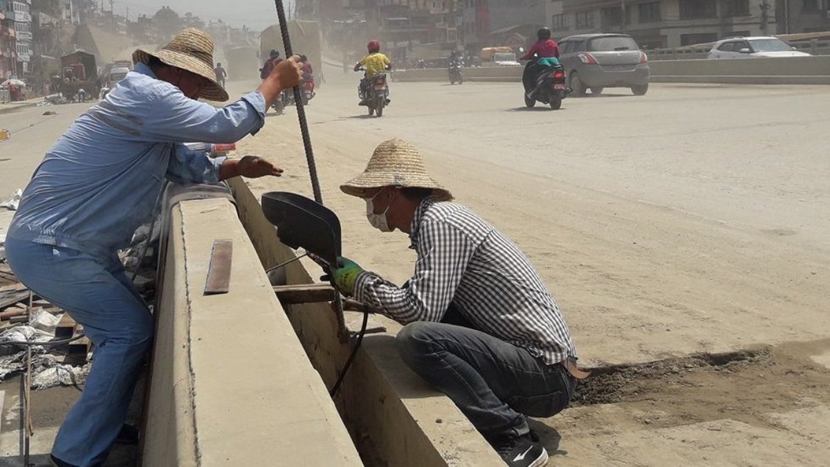 चक्रपथ सडक विस्तारमा अवरोध कहाँ छ ?