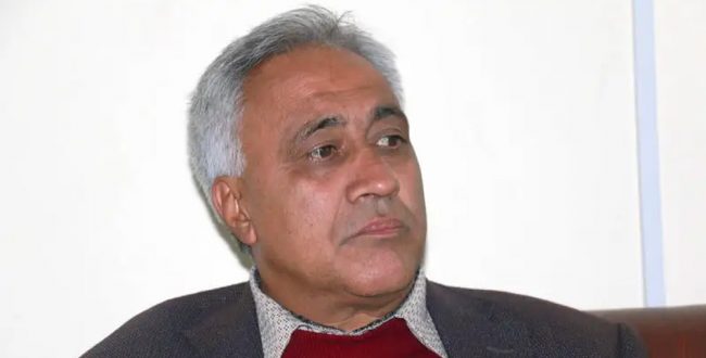 चन्द्र भण्डारीद्वारा सभापतिमा उम्मेदवारी घोषणा