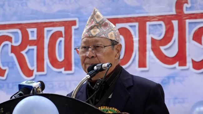 काँग्रेसले प्रतिपक्ष दलको भूमिका निर्वाह गर्न सकेन : नारायणमान बिजुक्छेँ {भिडियो}