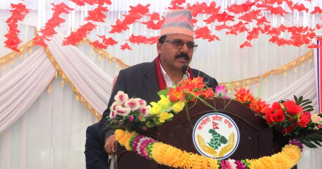 मुख्यमन्त्री शर्माद्धारा कर्मचारीलाई ६१ बुँदे निर्देशन