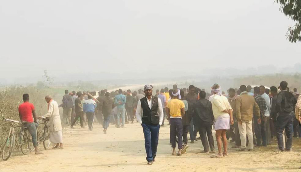 क्रसरको मनोमानीविरुद्ध रौतहटमा झडप, चार घाईते