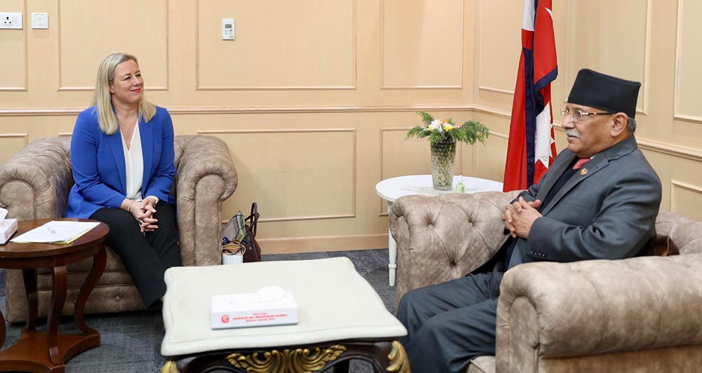 प्रधानमन्त्रीसँग युरोपेली सङ्घका कमिसनरको भेट