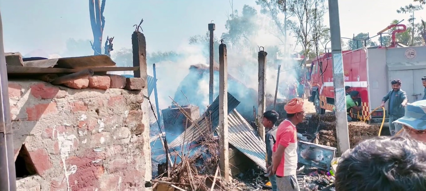 बिबाहका लागि जम्मा गरेको ५ लाखसहित ४ घर आगलागीमा