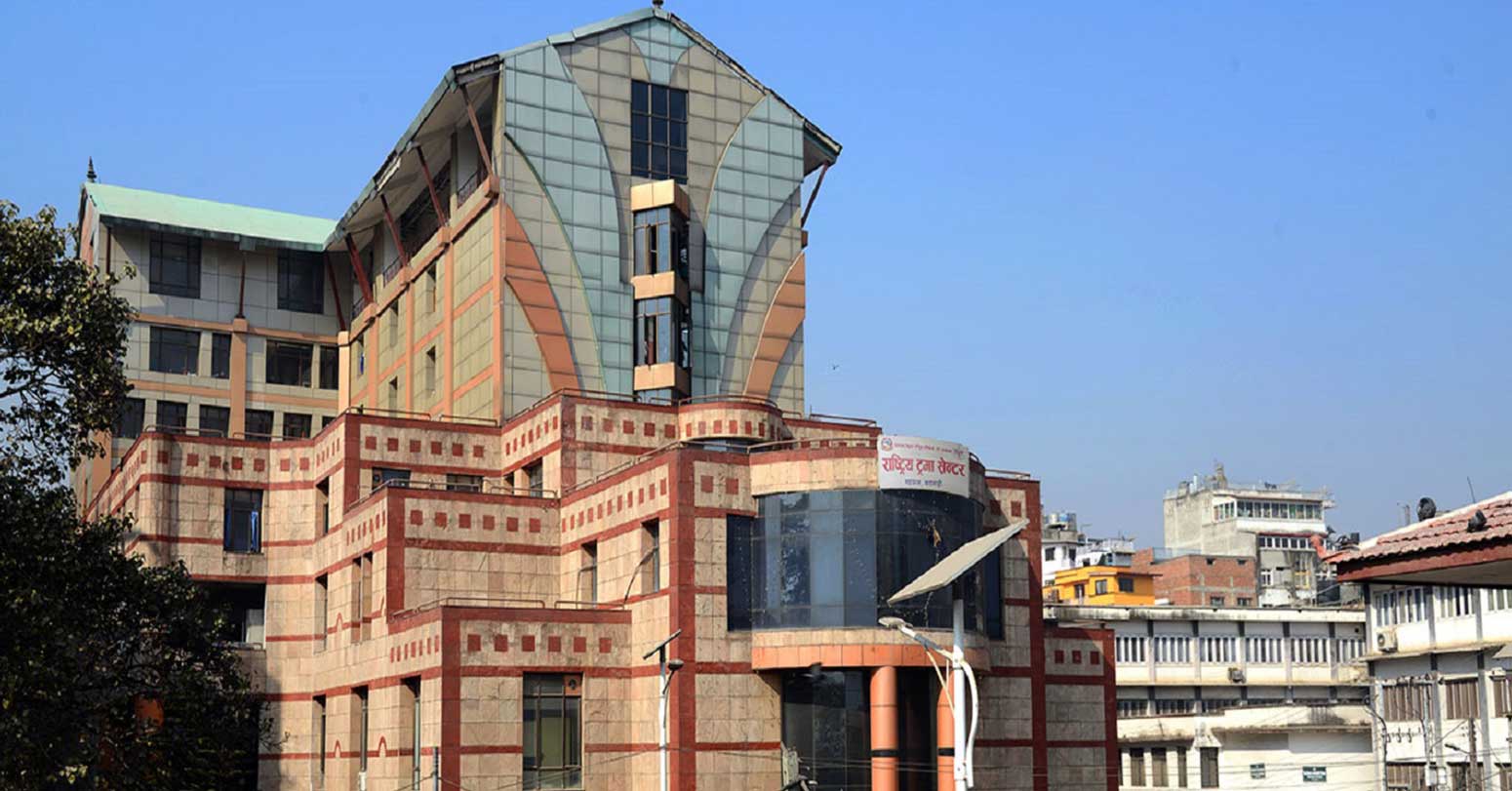 आज आकस्मिकबाहेक सबै स्वास्थ्य सेवा बन्द