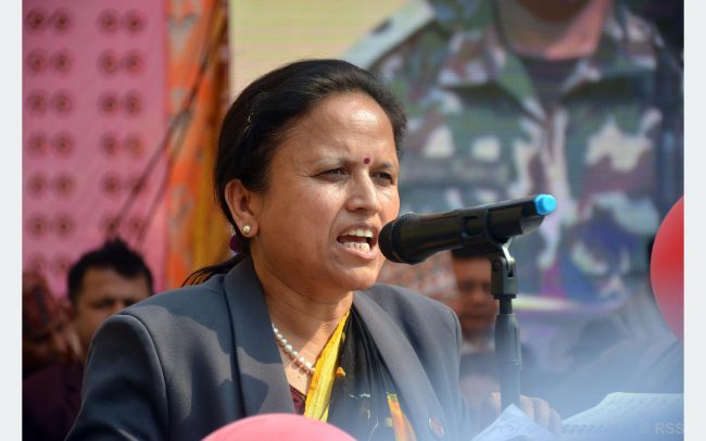 सङ्घीयताविरुद्व षड्यन्त्र भइरहेको छः सञ्चारमन्त्री शर्मा