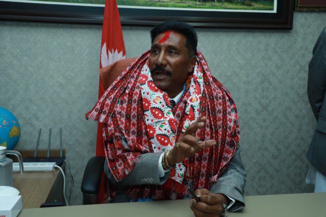 मन्त्रालयलाई प्रतिष्ठित बनाउछुः नवनियुक्त मन्त्री भण्डारी