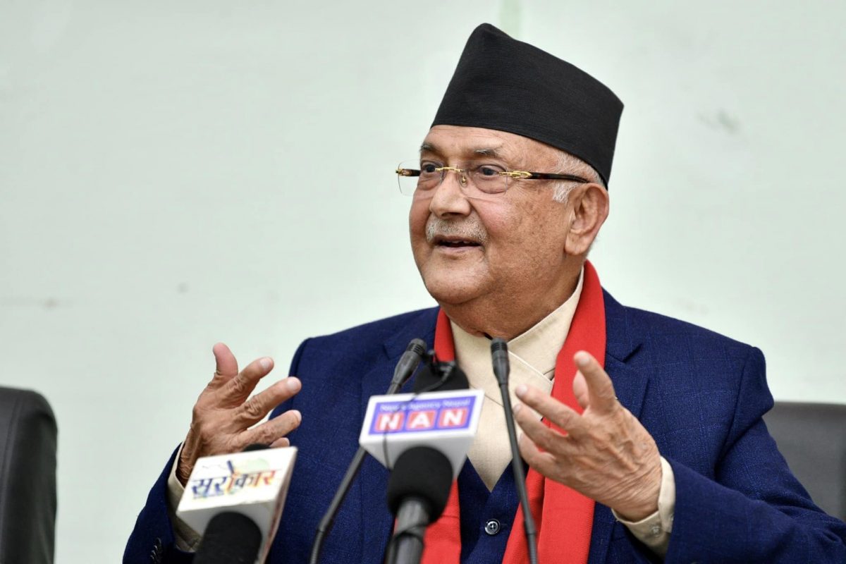 प्रचण्डले प्रधानमन्त्री माग्दा दिएँ, माधव नेपालले राष्ट्रपति मागे एमालेमा आउन भनेपछि अस्वीकार गरेः ओली