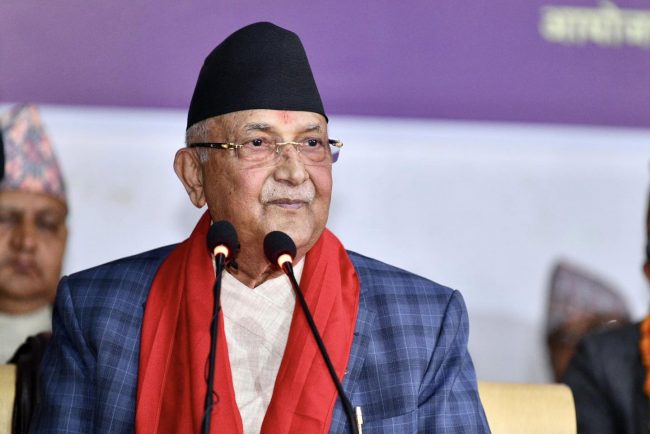 बेलुका बाटोमा सिधा भएर हिँड्न नसक्ने मान्छे एमाले हुन सक्दैनः अध्यक्ष ओली